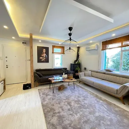 Villa With Swiming Pool 360 View